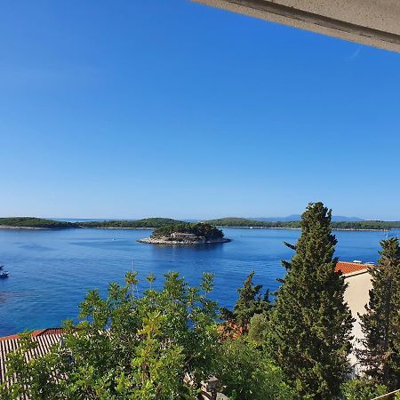 Apartments Dream Island Хвар Екстер'єр фото