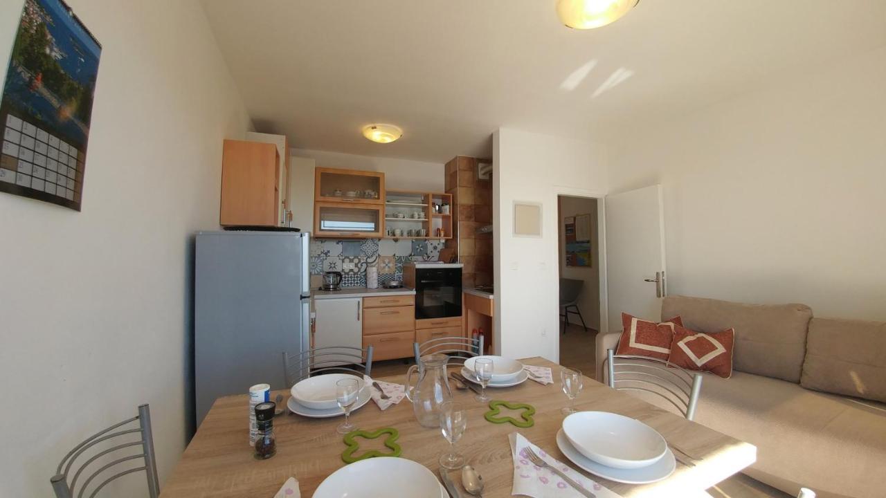 Apartments Dream Island Хвар Екстер'єр фото